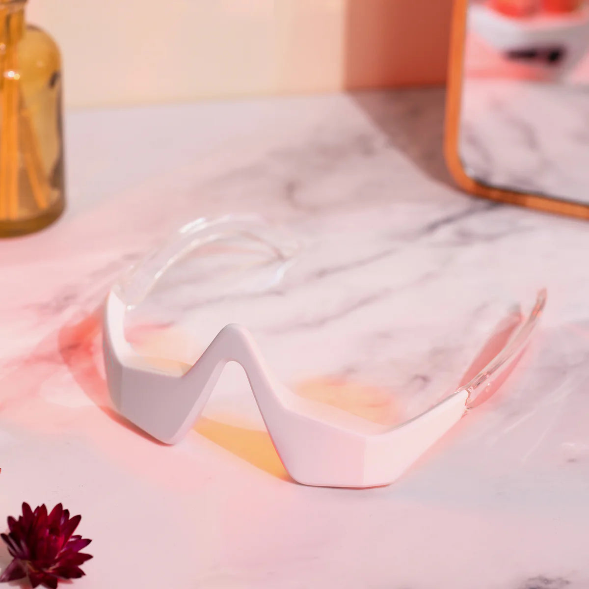 LumiLift – Red Light Eyewear for Under-Eye Rejuvenation