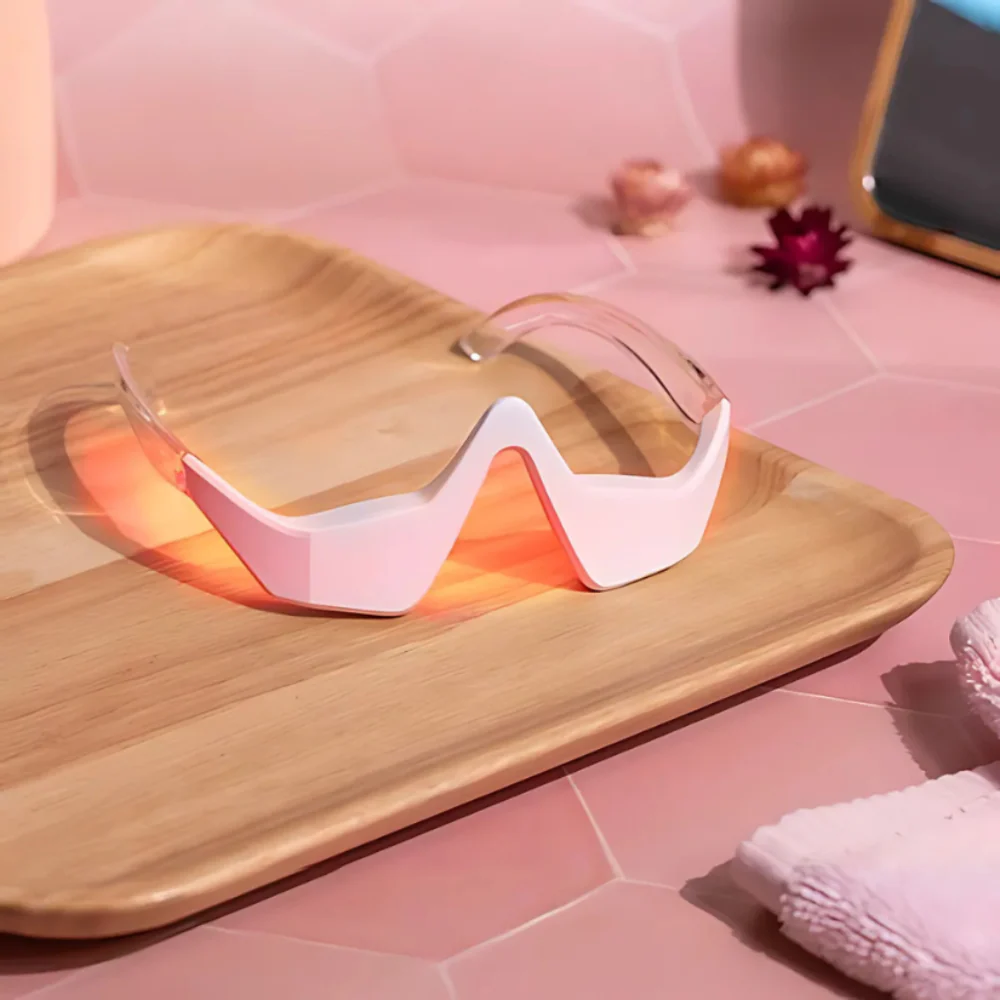 LumiLift – Red Light Eyewear for Under-Eye Rejuvenation